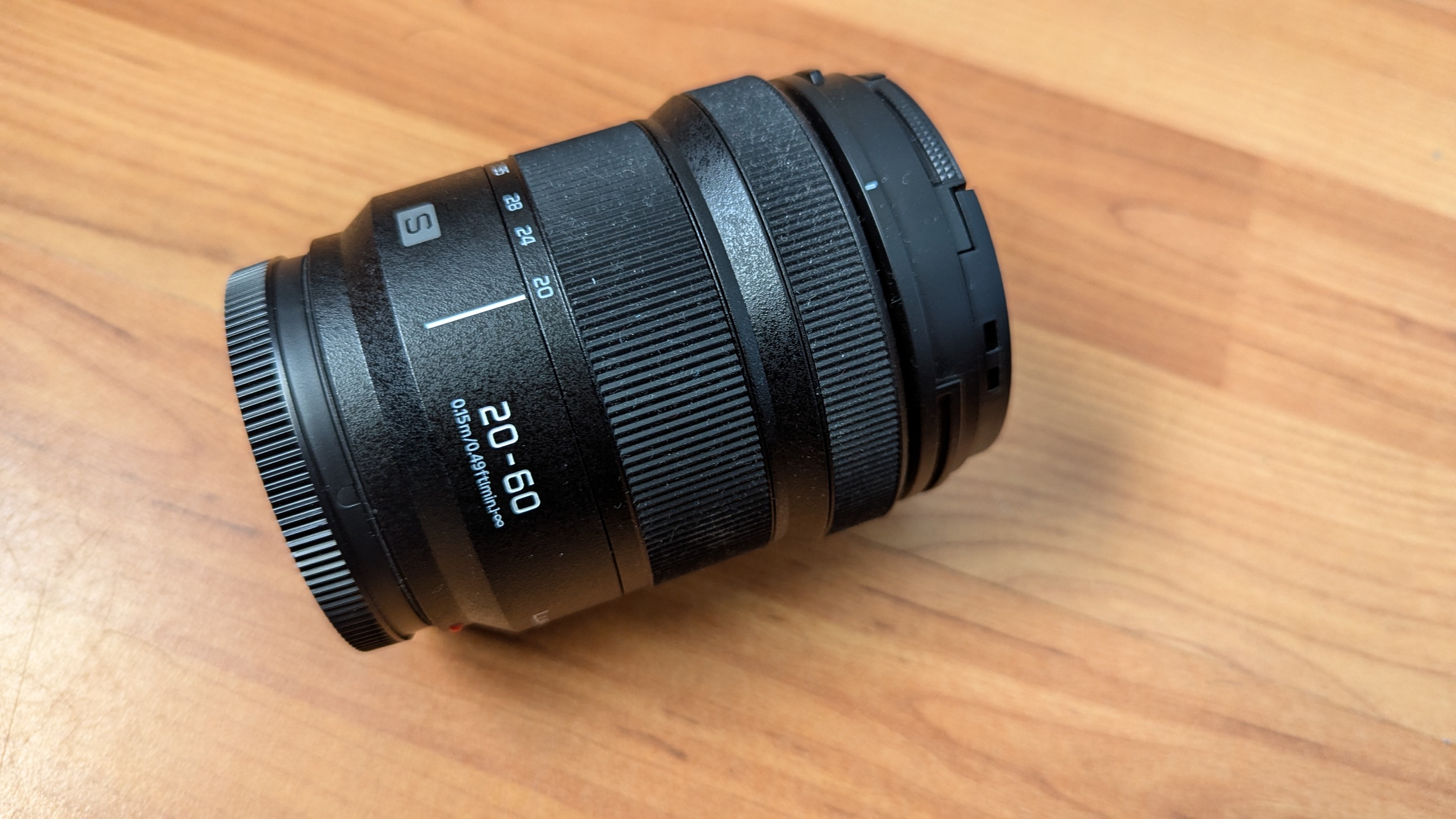 Lumix s 20-60mm f3.5-5.6