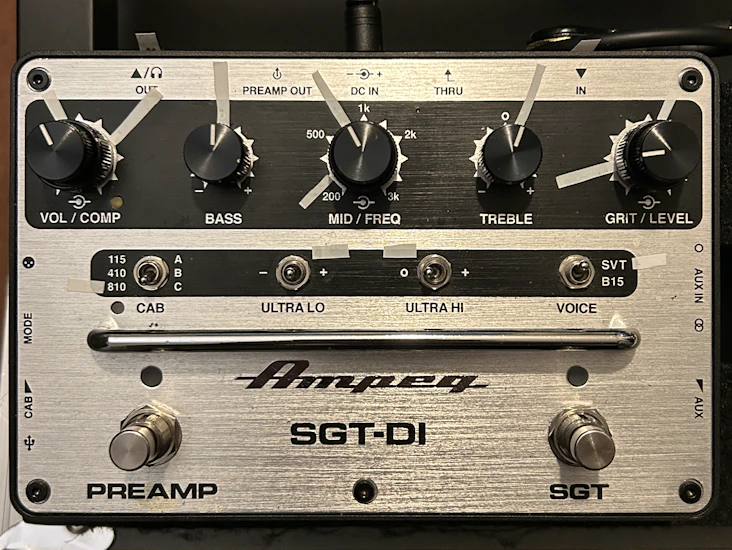 Ampeg sgt-di bass preamp & di pedal