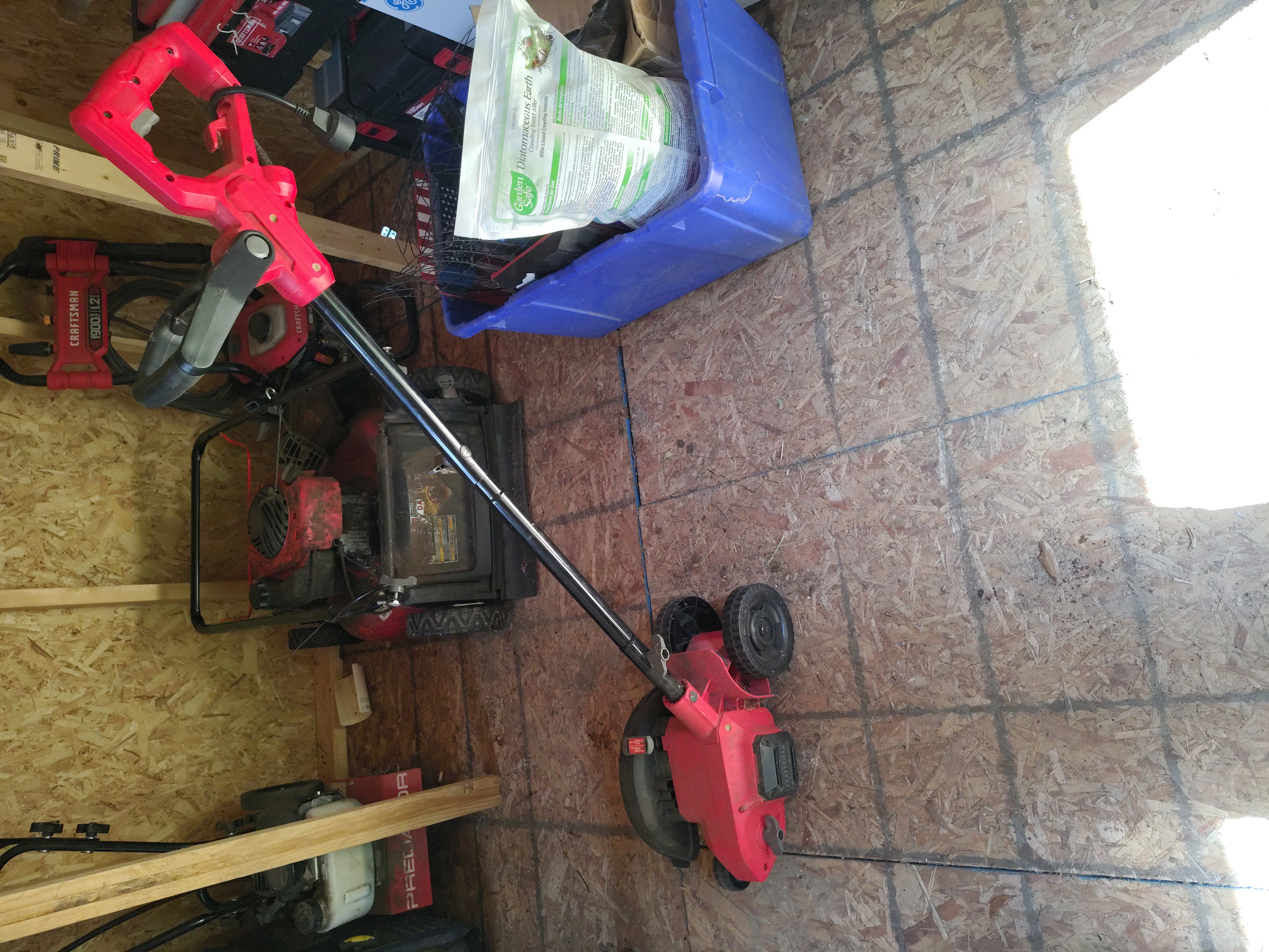 Electric edger