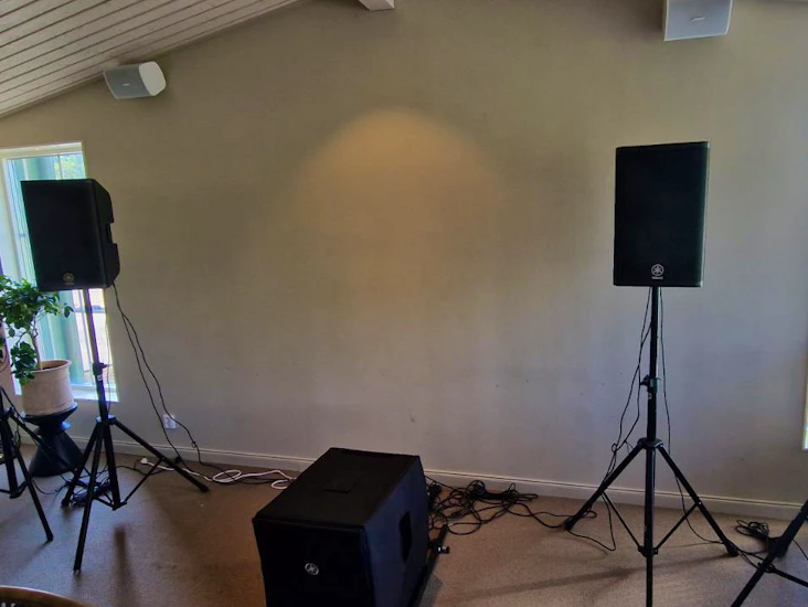 Ljudanläggning (yamaha dxr12+dxs15 mk2)
