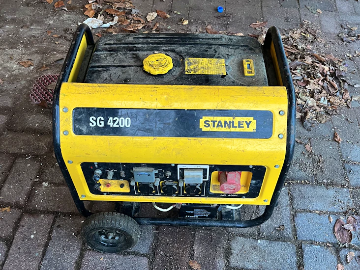 Elverk 4200w 3fas och 230