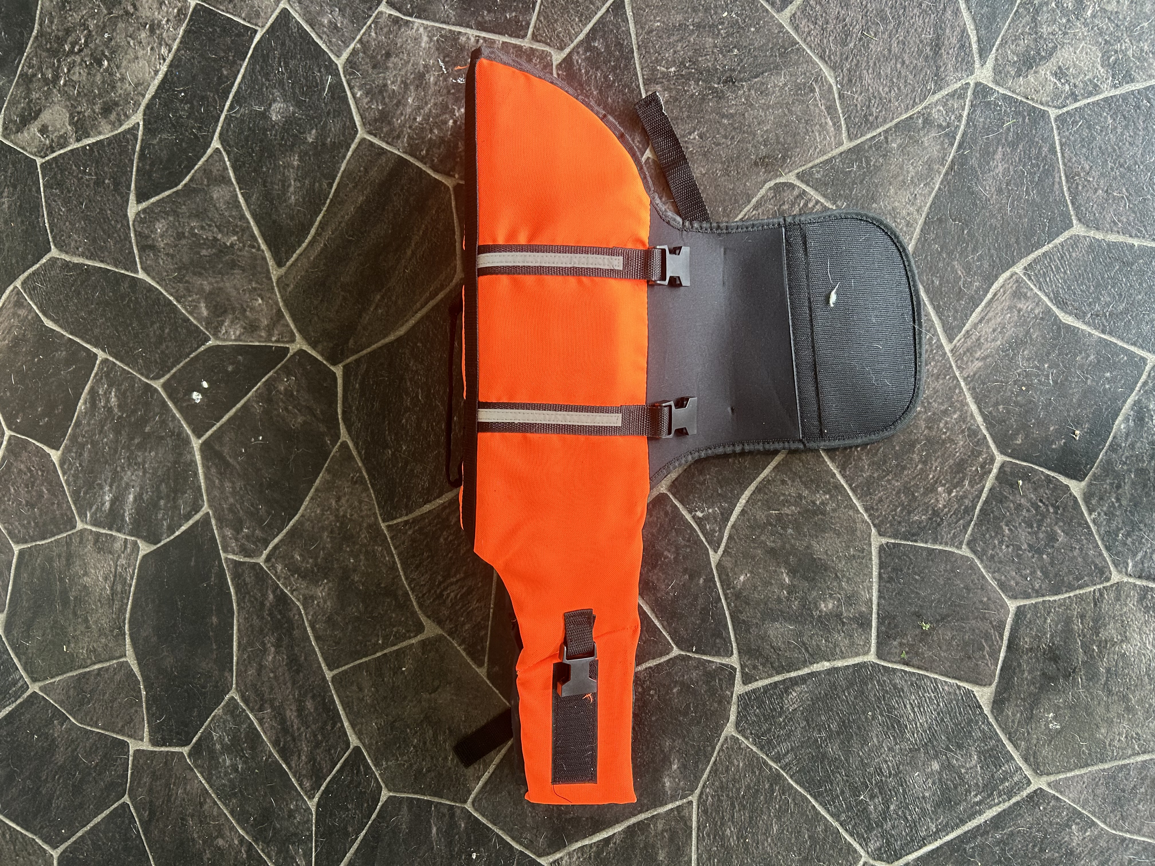 Flytevest hund ca. 13 kg
