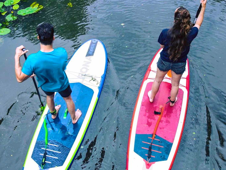 2 stand up paddle brett på nøklevann
