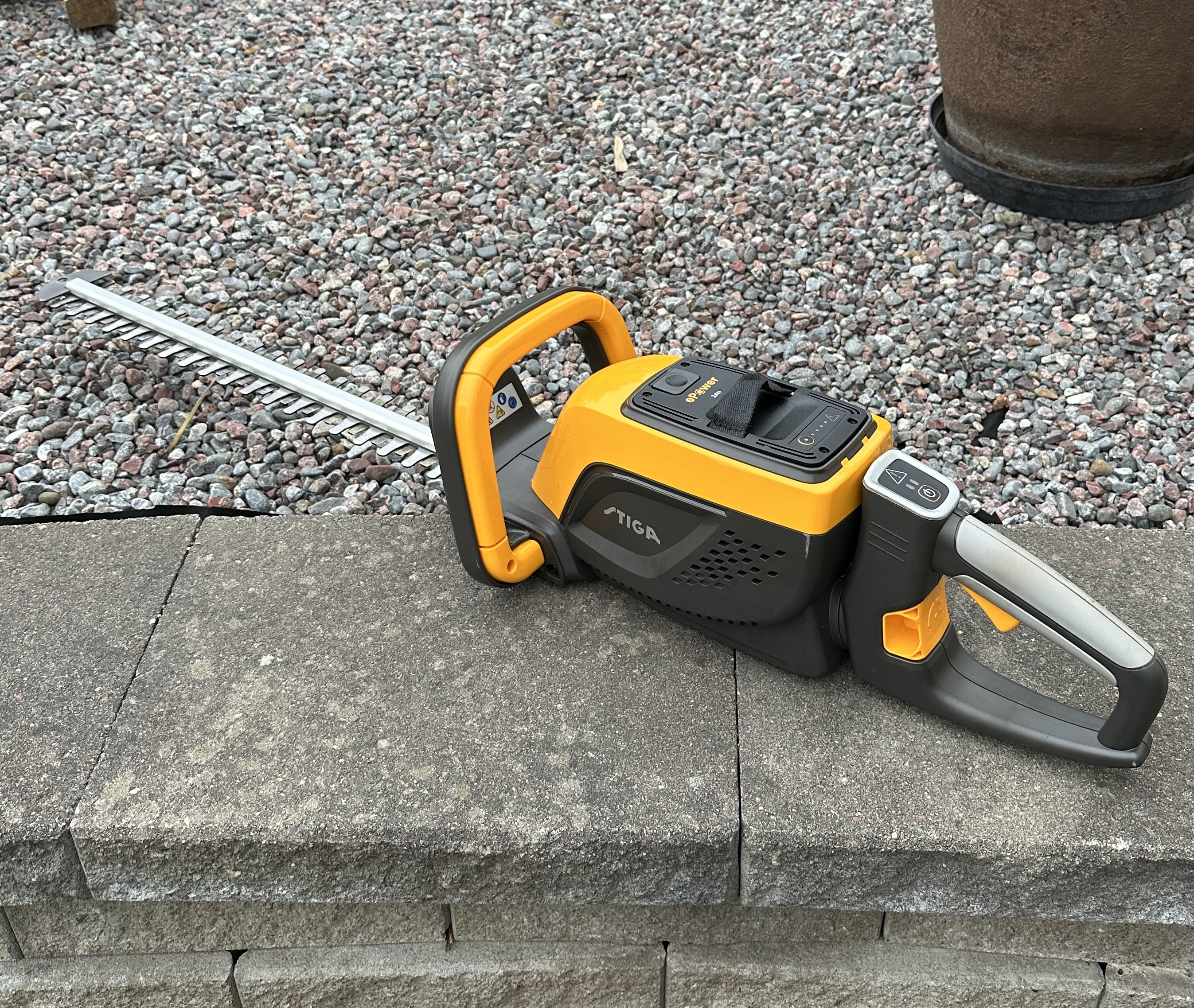 Stiga häcksax 48v  - batteri