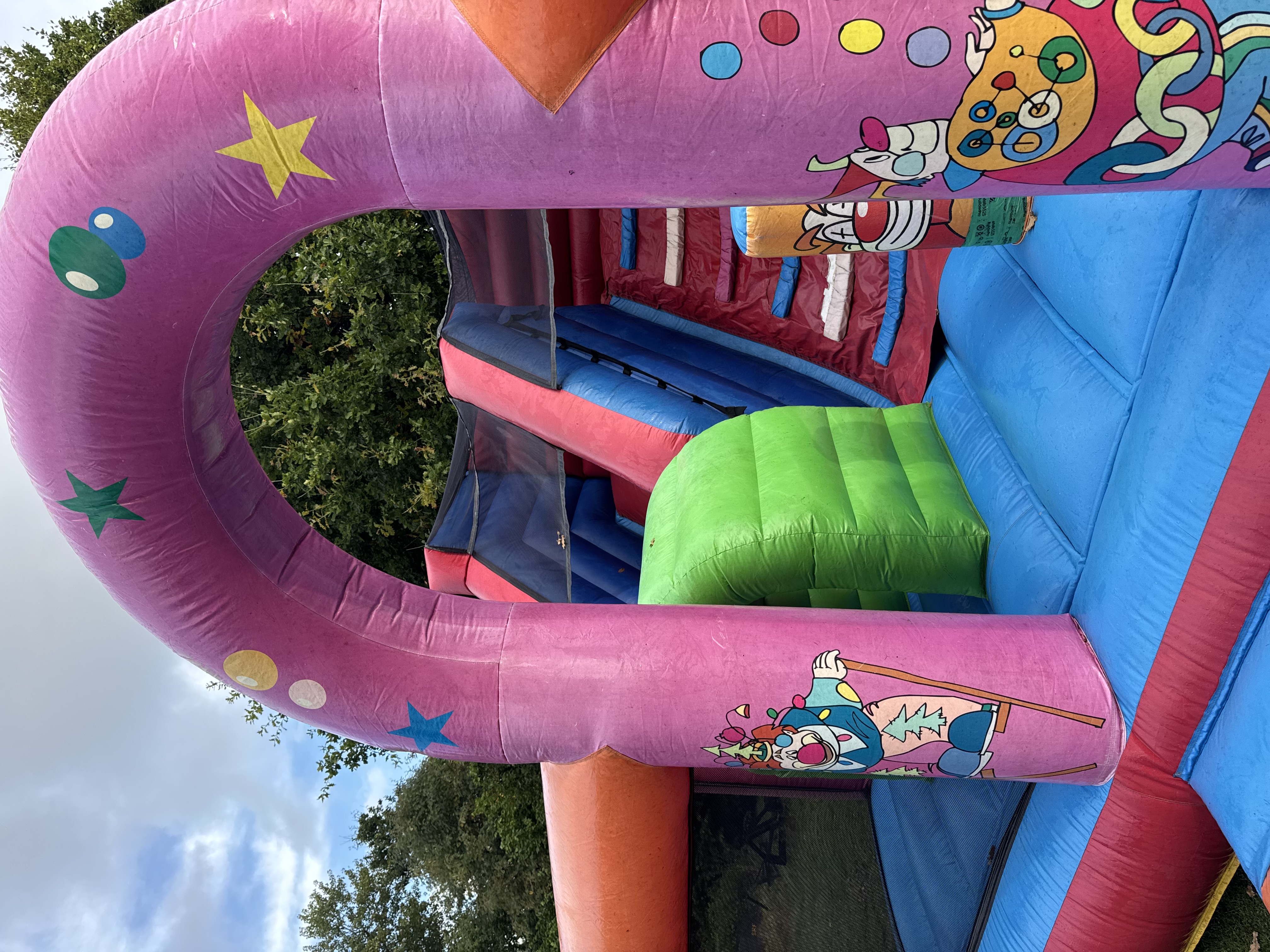 Hoppborg 5x8 meter 