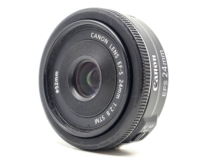 Canon ef-s 24mm f/2.8 stm