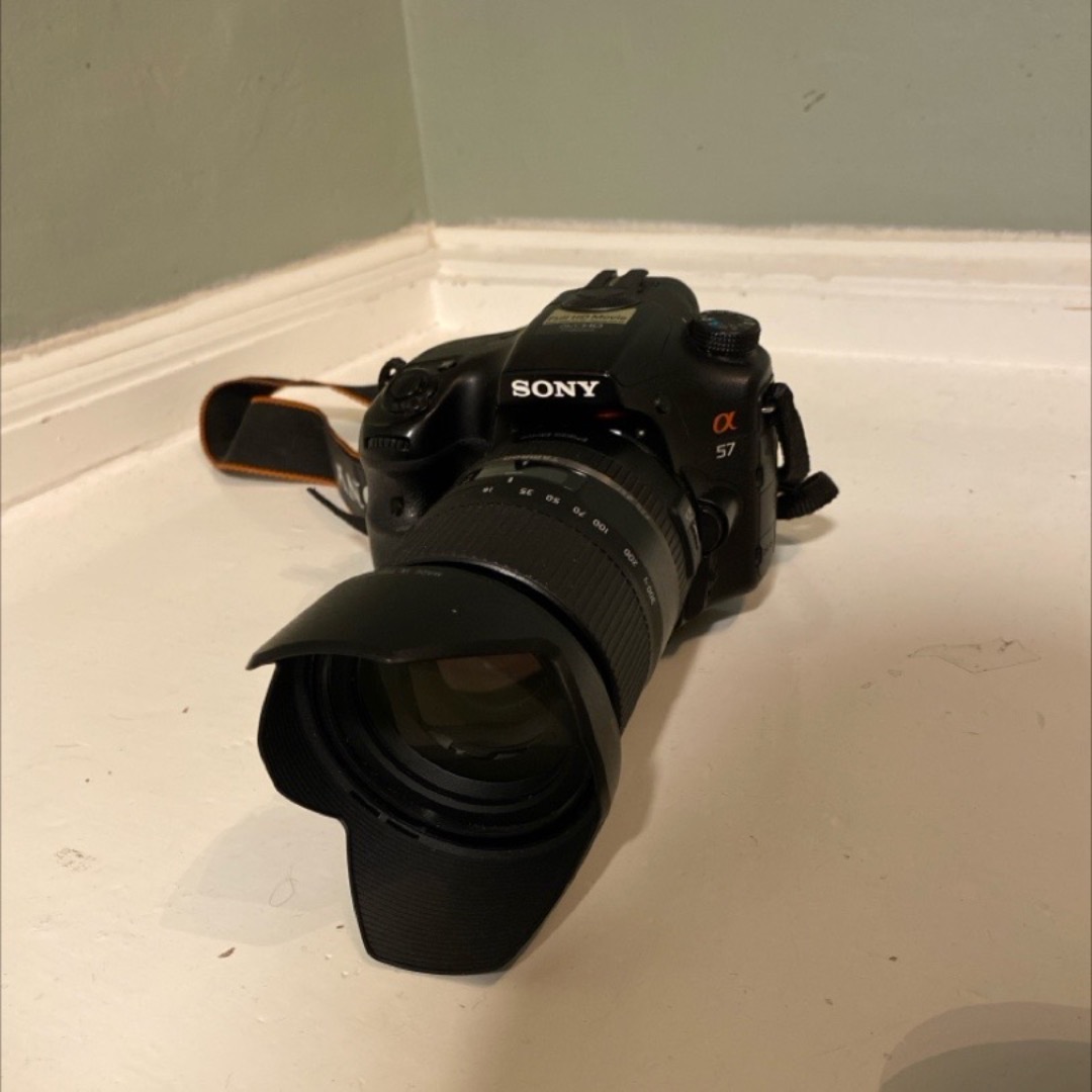 Sony a57 + to objektiver