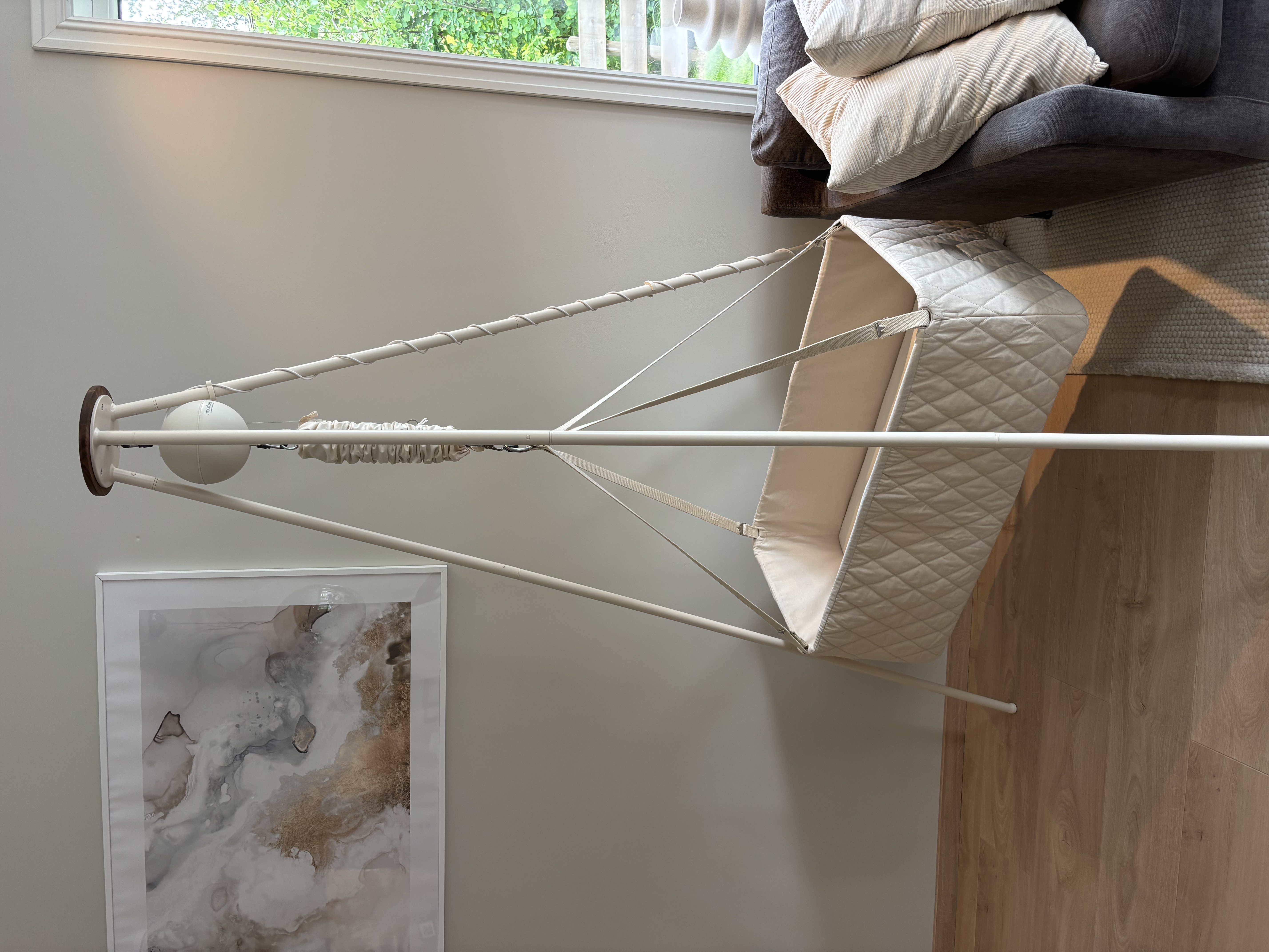 Moonboon vugge med stativ til baby