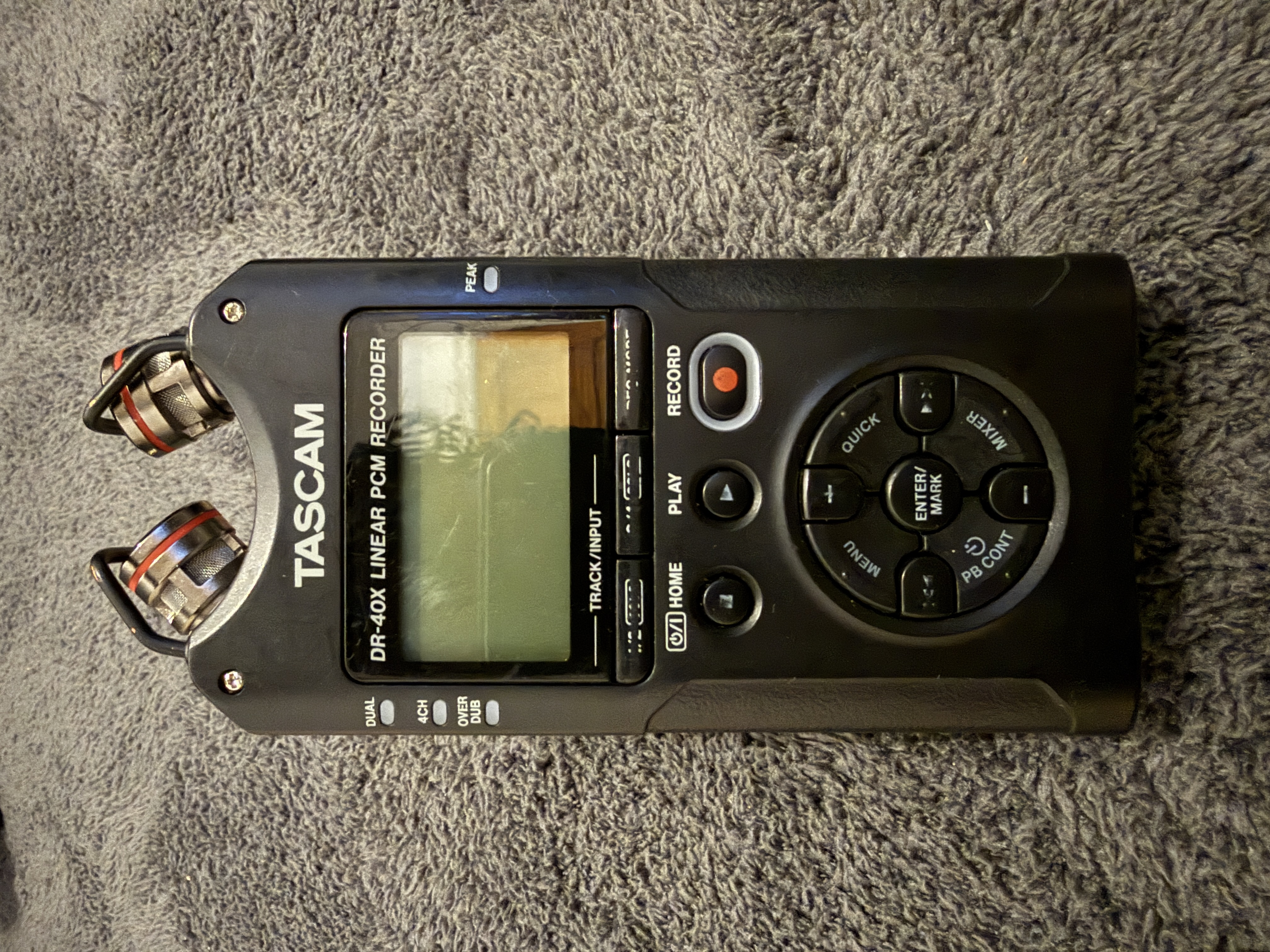 Tascam dr-40x linear pcm recorder