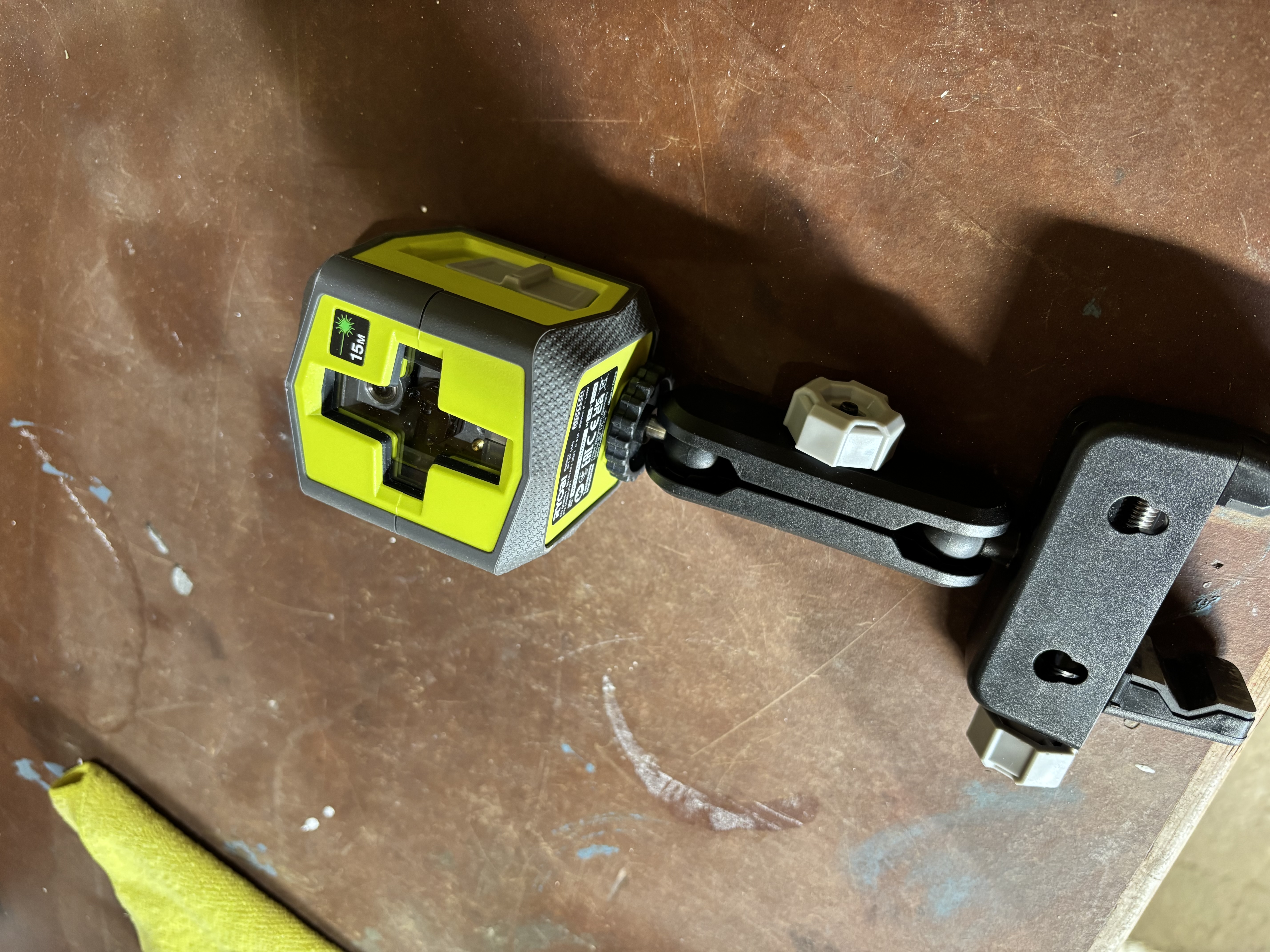 Ryobi - krysslaser 