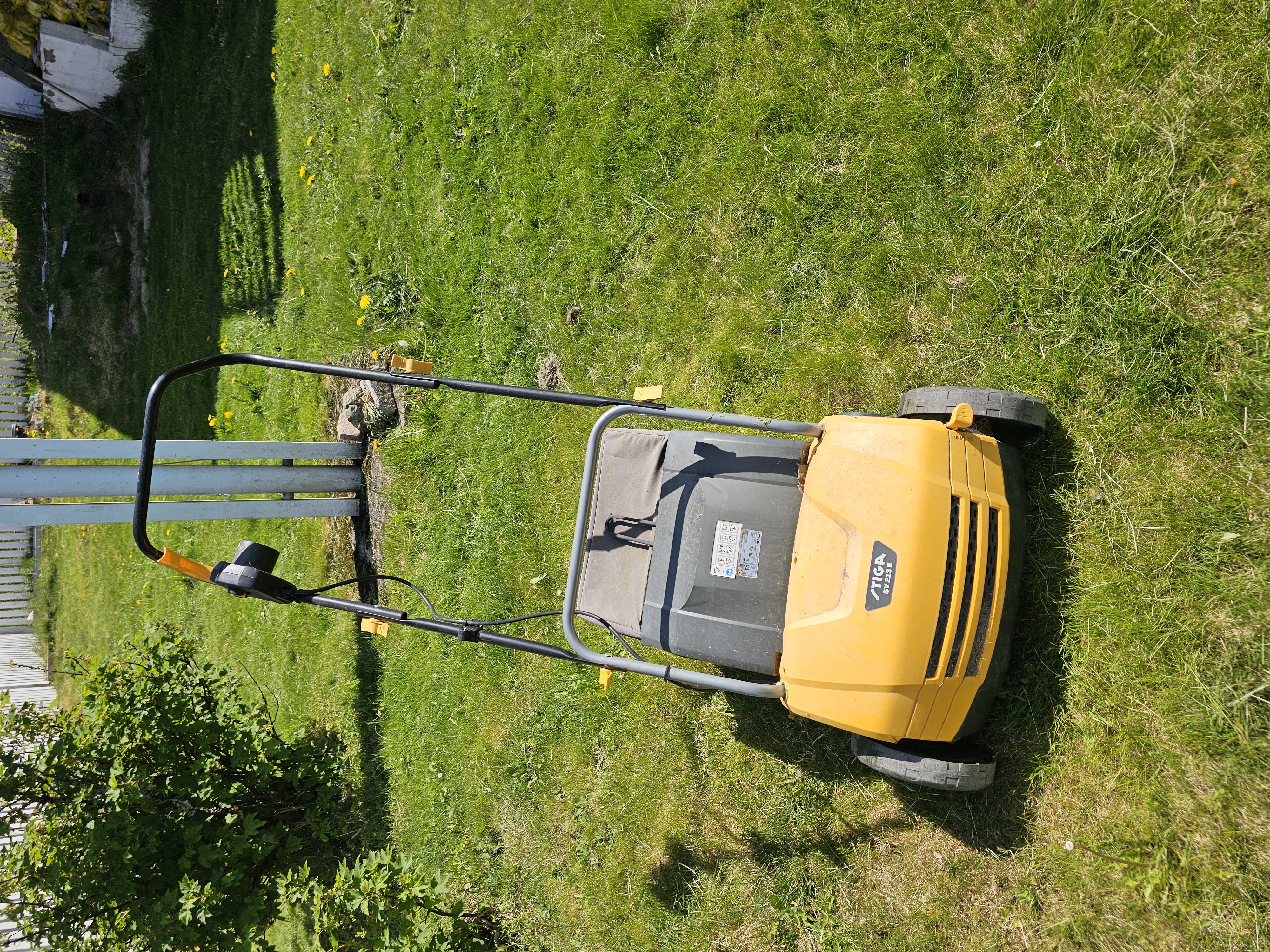 Leie ut elektrisk jordfreser – perfekt for din hageprosjekt!