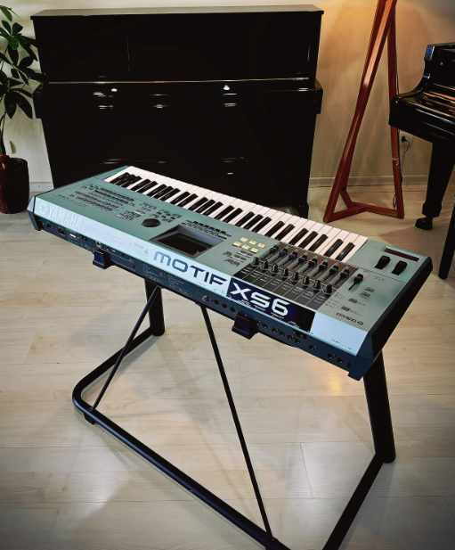 Keyboard yamaha motif xs6