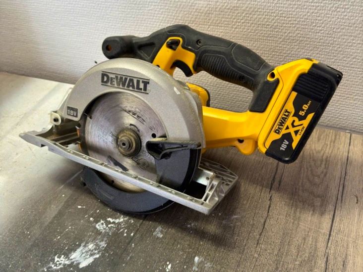 Dewalt cirkelsåg