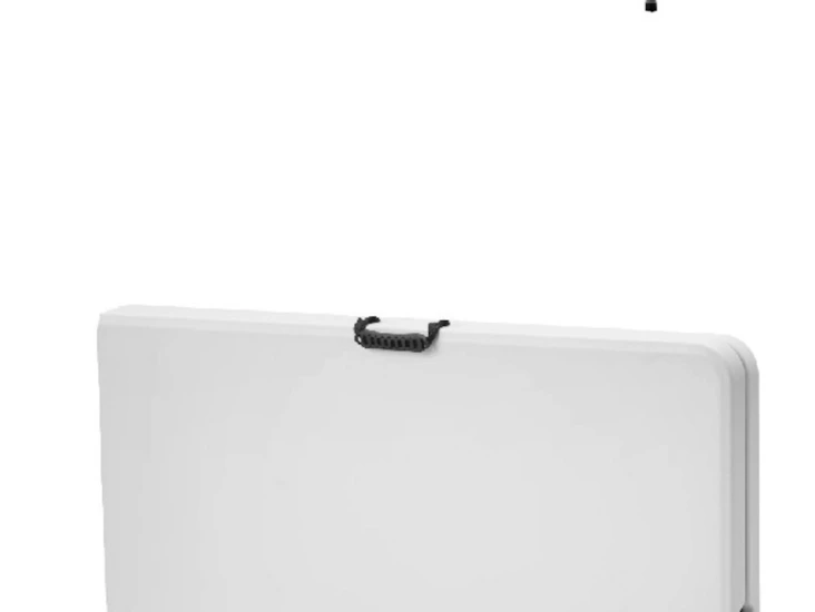 Bord och stolar till 30 personer