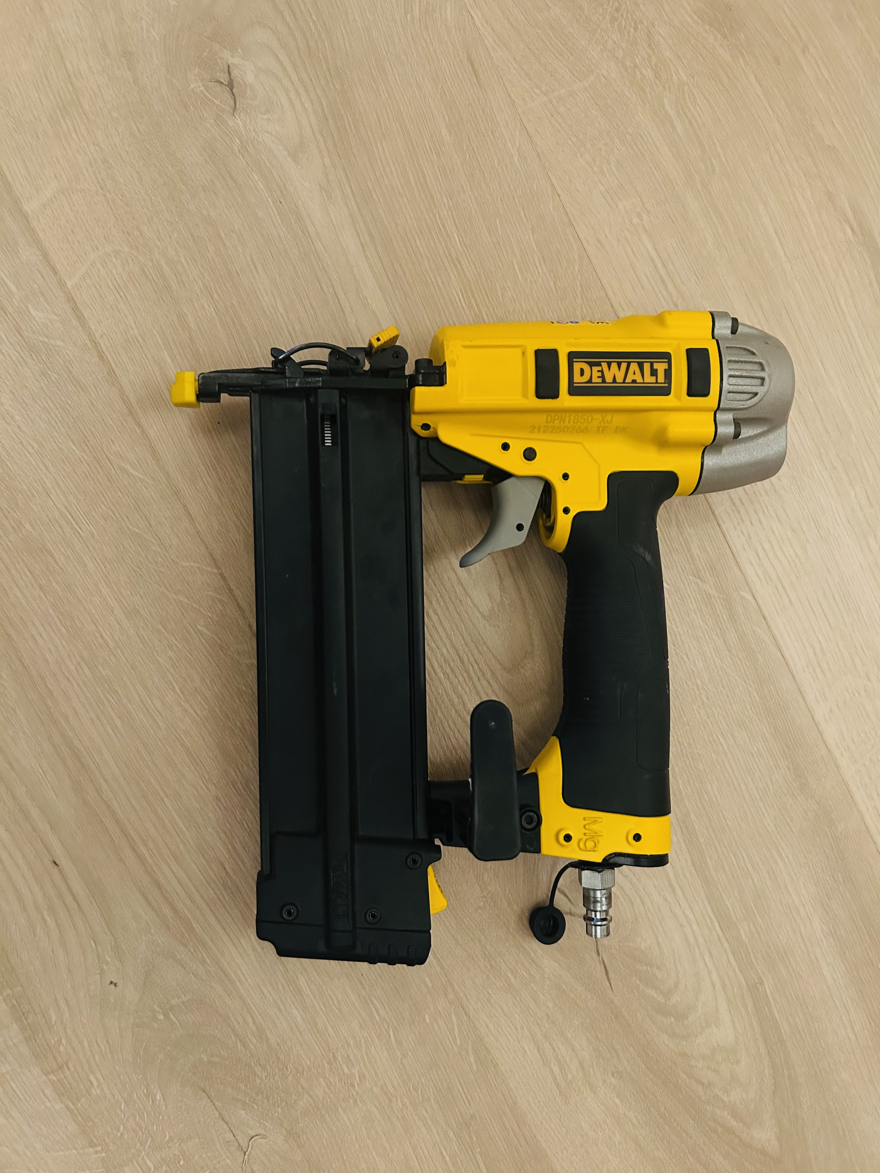 Dewalt dykkertpistol