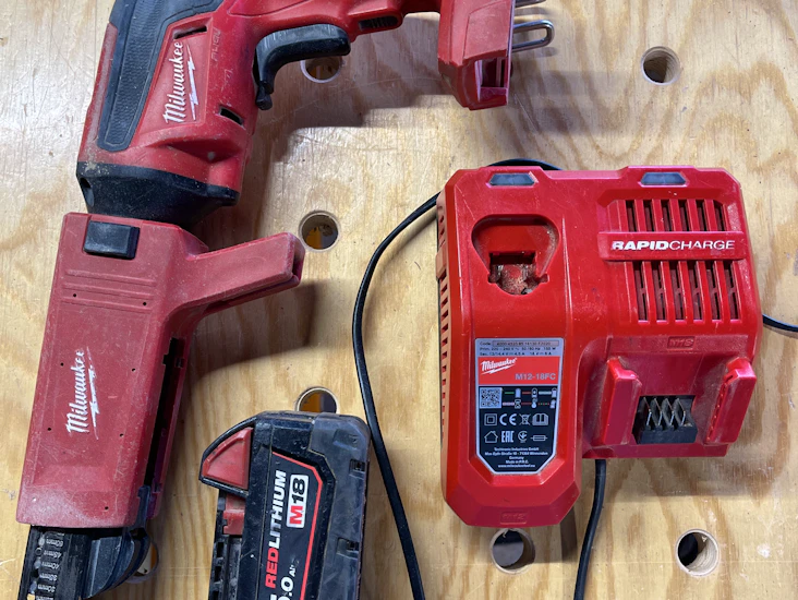 Milwaukee m18 skruvautomat