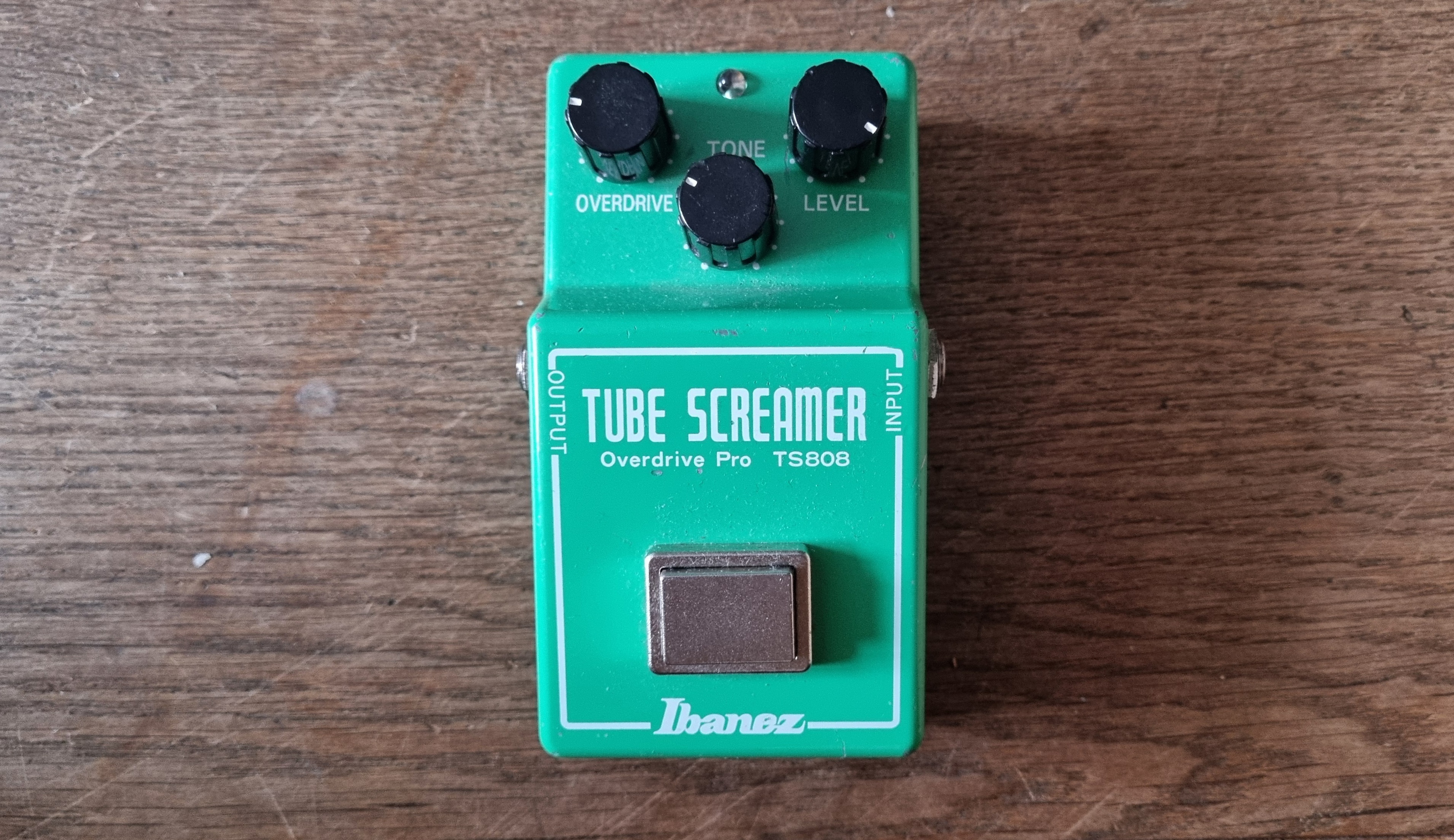 Ibanez tube screamer ts808 guitar effects pedal