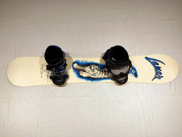 Snowboard (152 cm) inkl. boots (42) & goggles