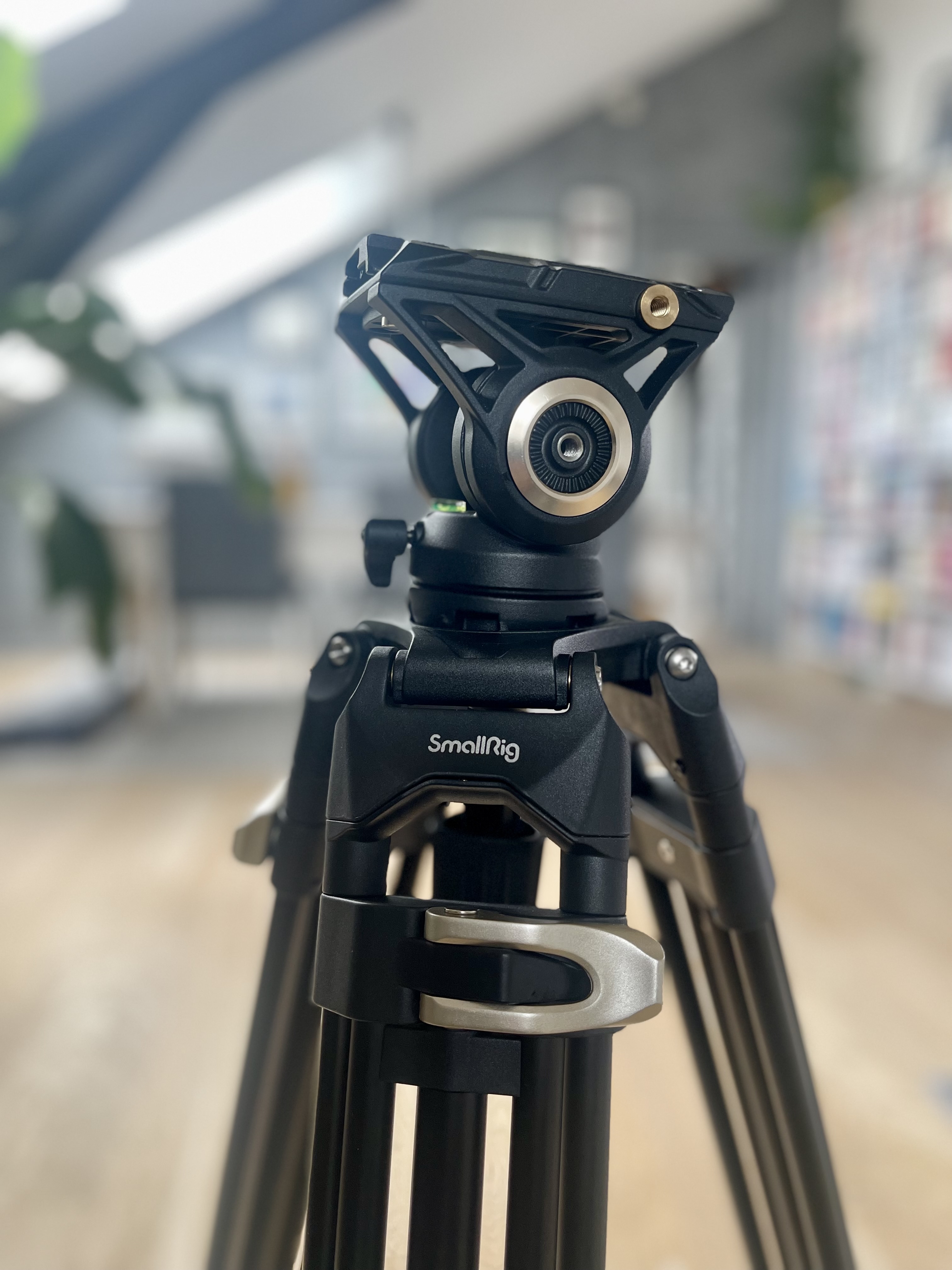 Smallrig 3989 heavy-duty carbon fiber video tripod kit freeblazer ad-100