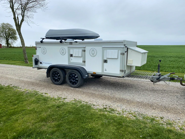 Hundsläp wt metall 6boxar