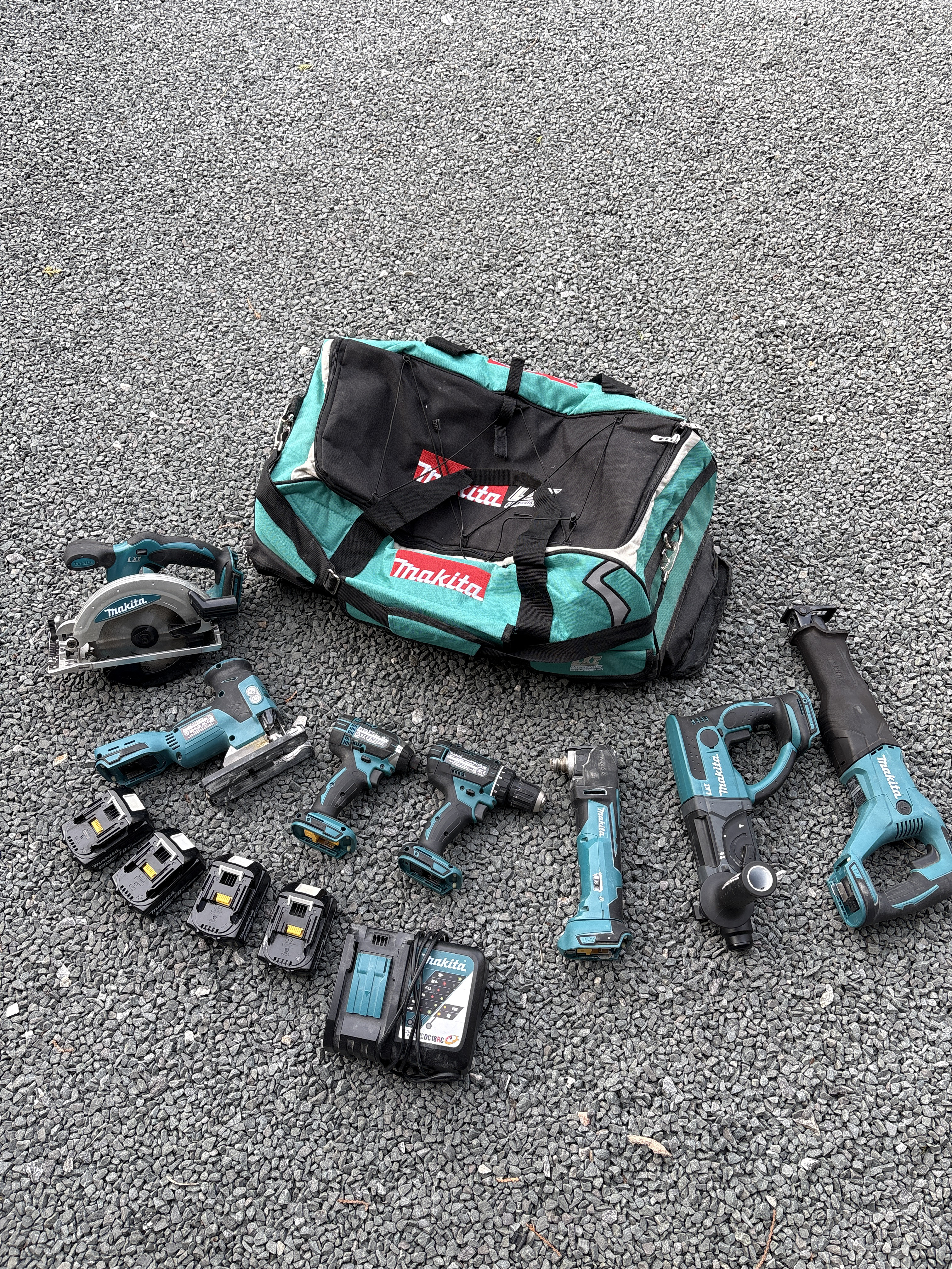 Makita verktøysett i trillekoffert