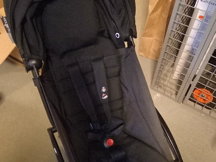 Barnvagn, cityvagn babyzen yoyo+