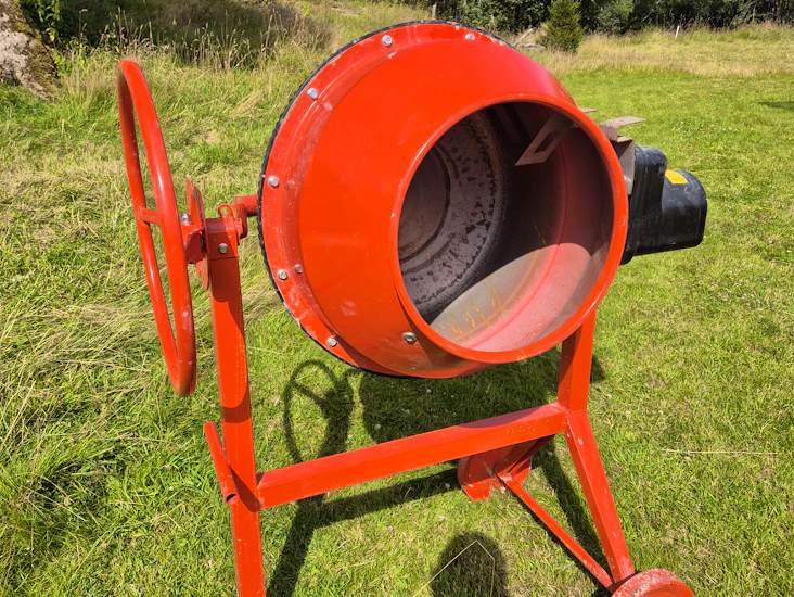 Betongblandare 130l