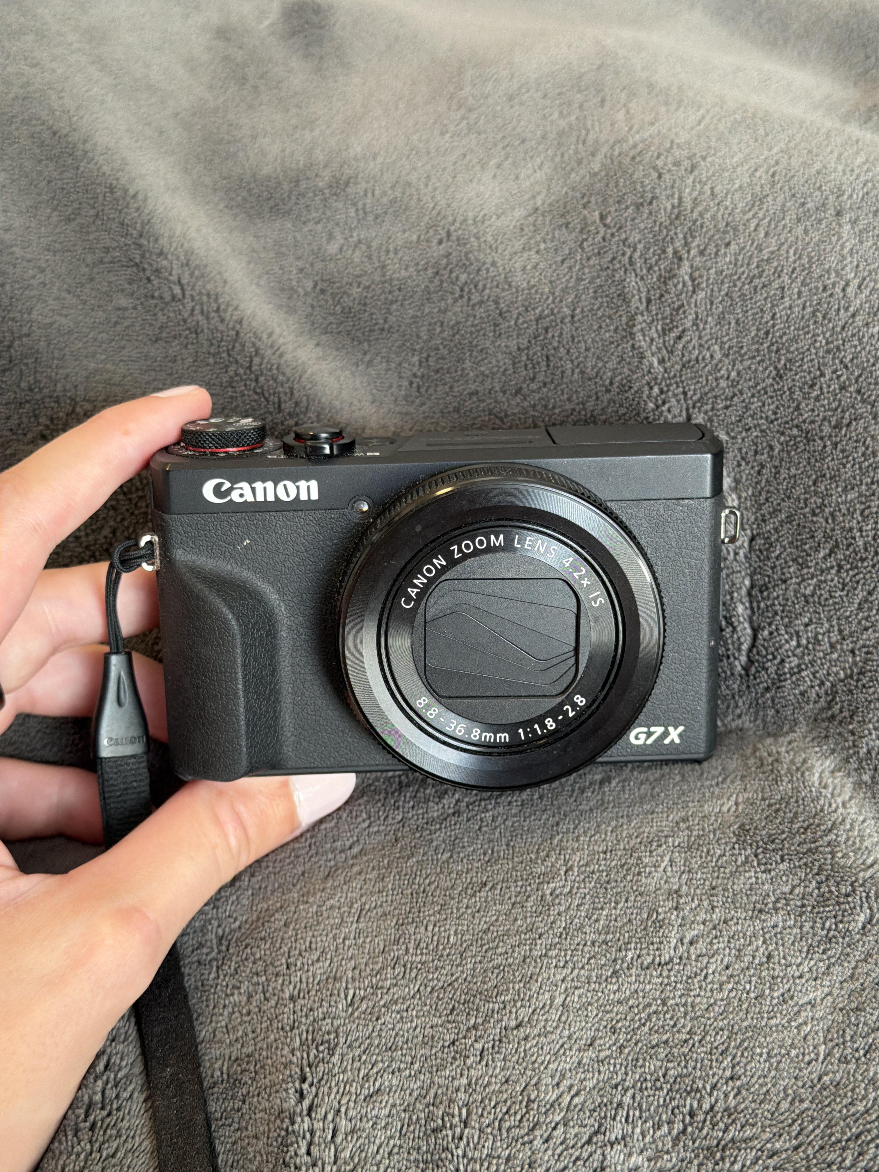 Canon g7x