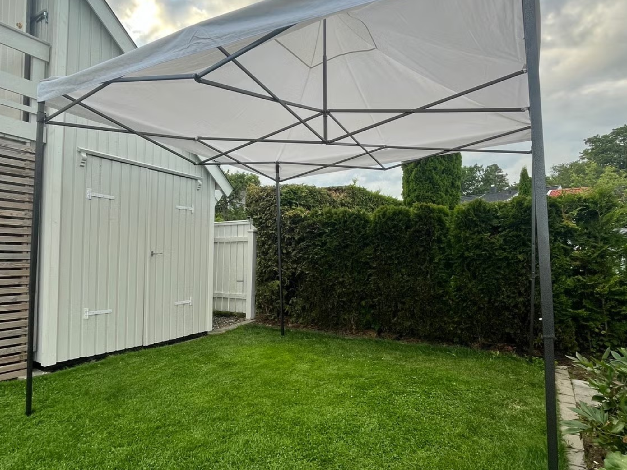 Pop-up-telt 3x3 m – perfekt til hagefest, stand og arrangement