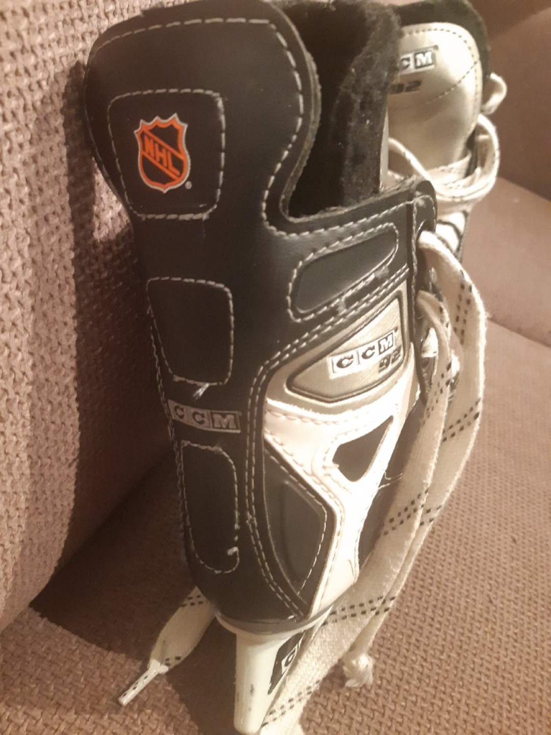 Str 28 ccm performance hockeyskøyter str 28