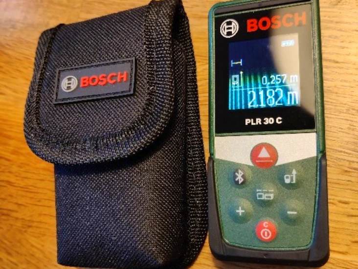 Bosch laser avståndsmätare plr30c m. blutooth