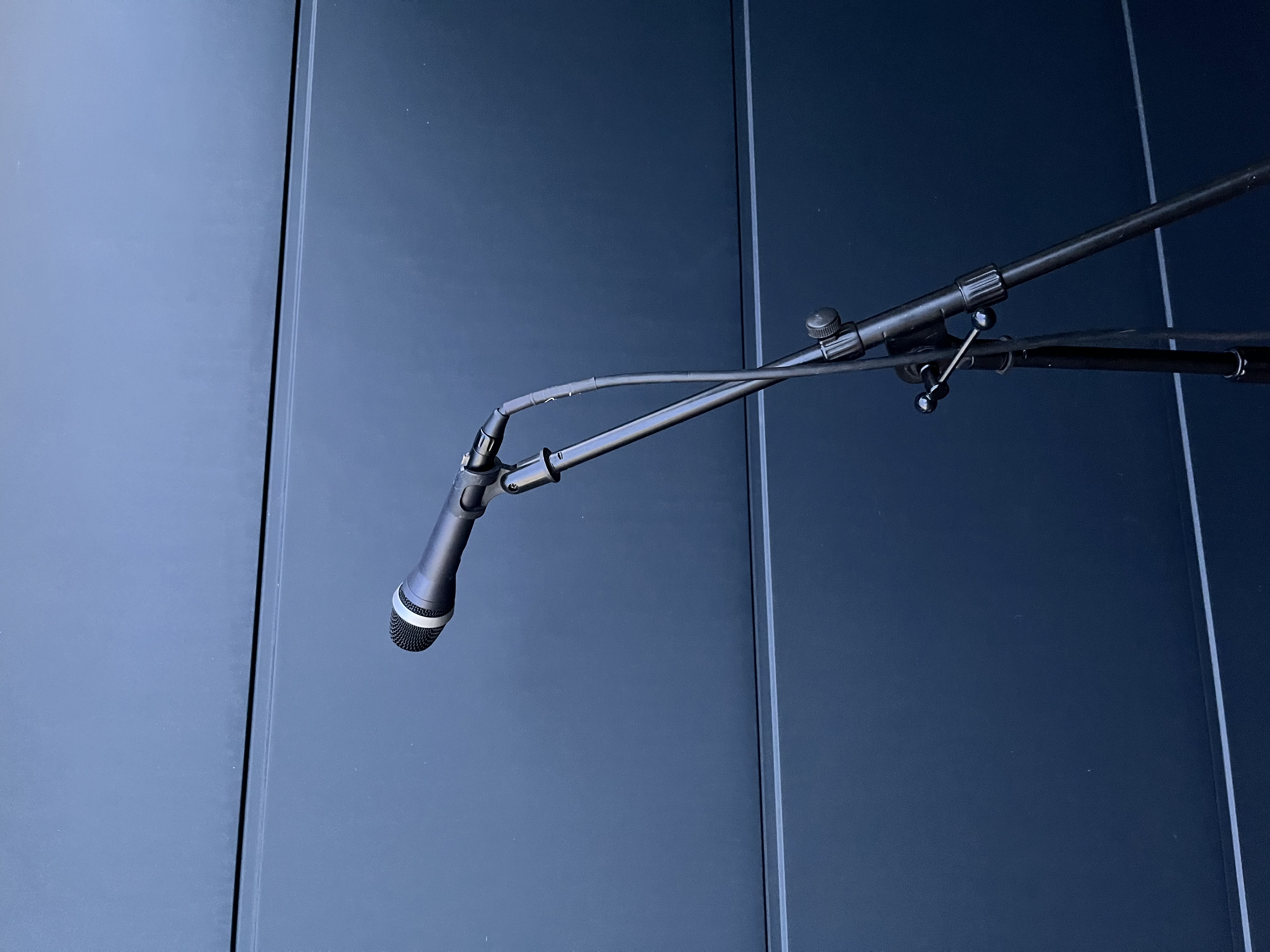 Microphone + stands for rent 