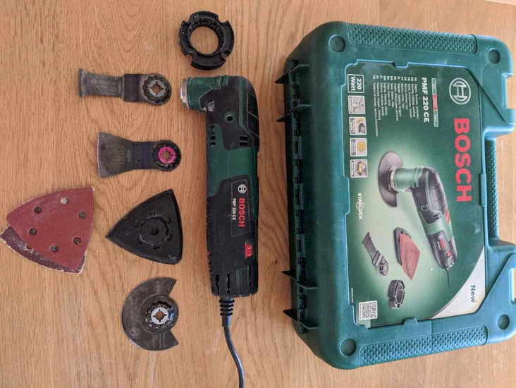 Multiverktyg bosch pmf 220 ce