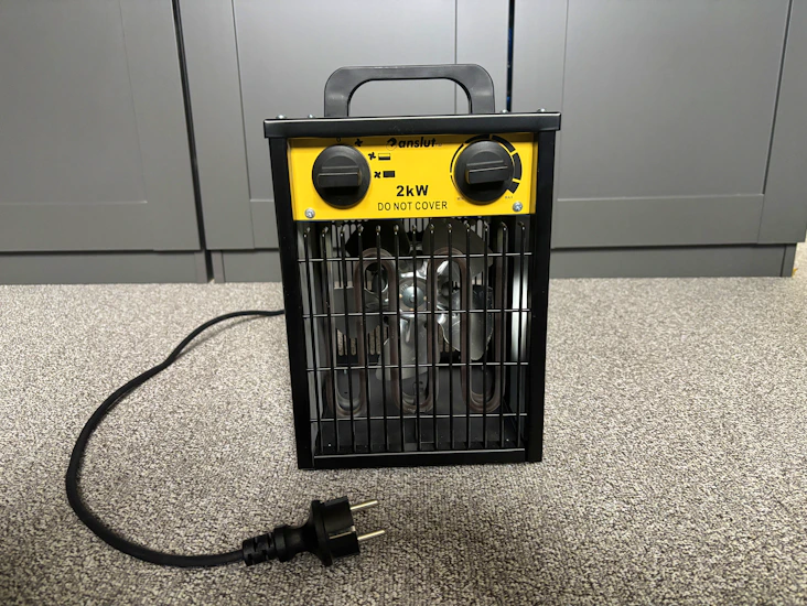 Byggfläkt anslut 2000 w 230 v