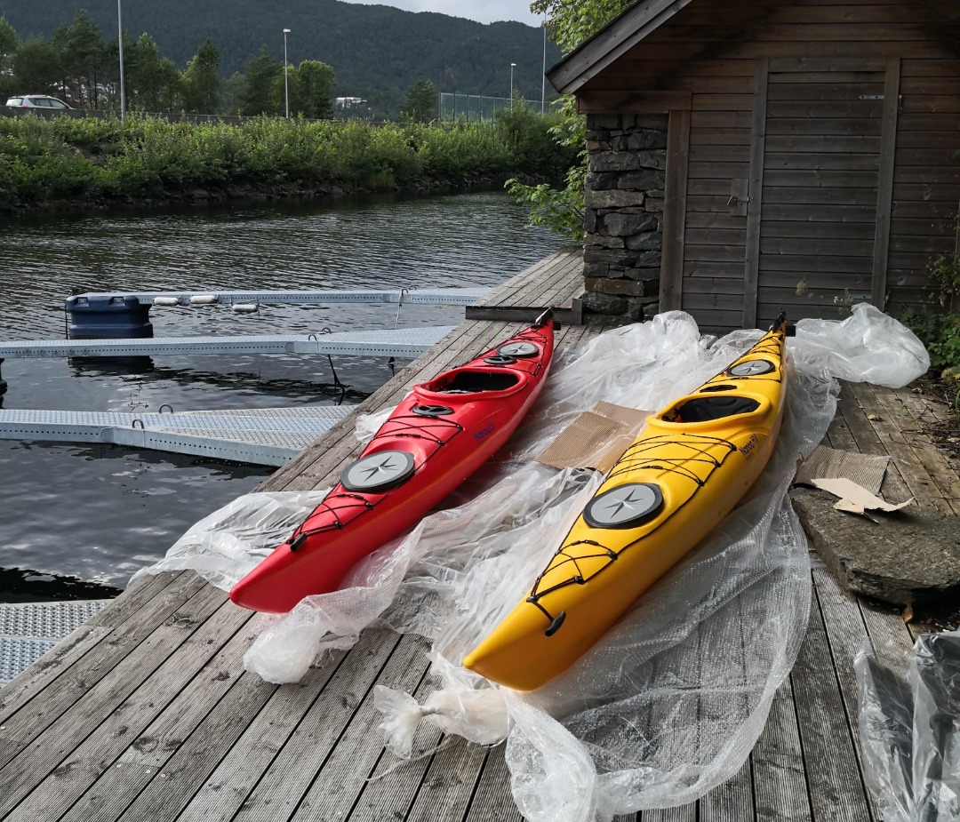 Kajakker i nordåsvannet