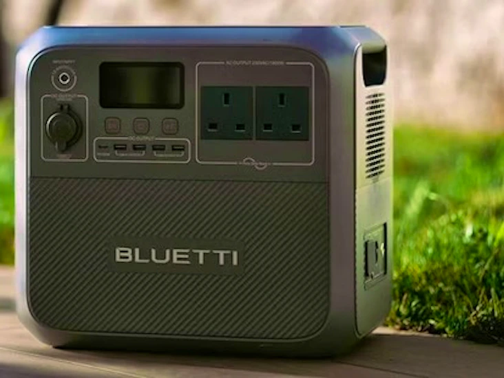 Bluetti ac180 portable power station/generator - massive capacity