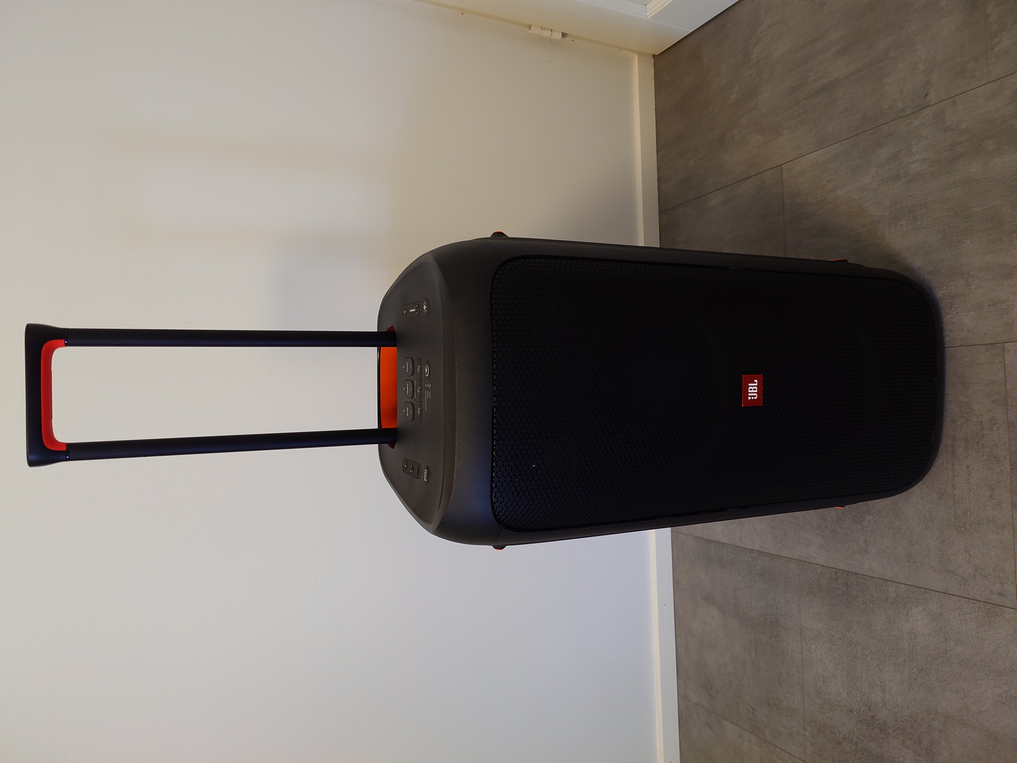 Jbl 310 + langallinen mikki