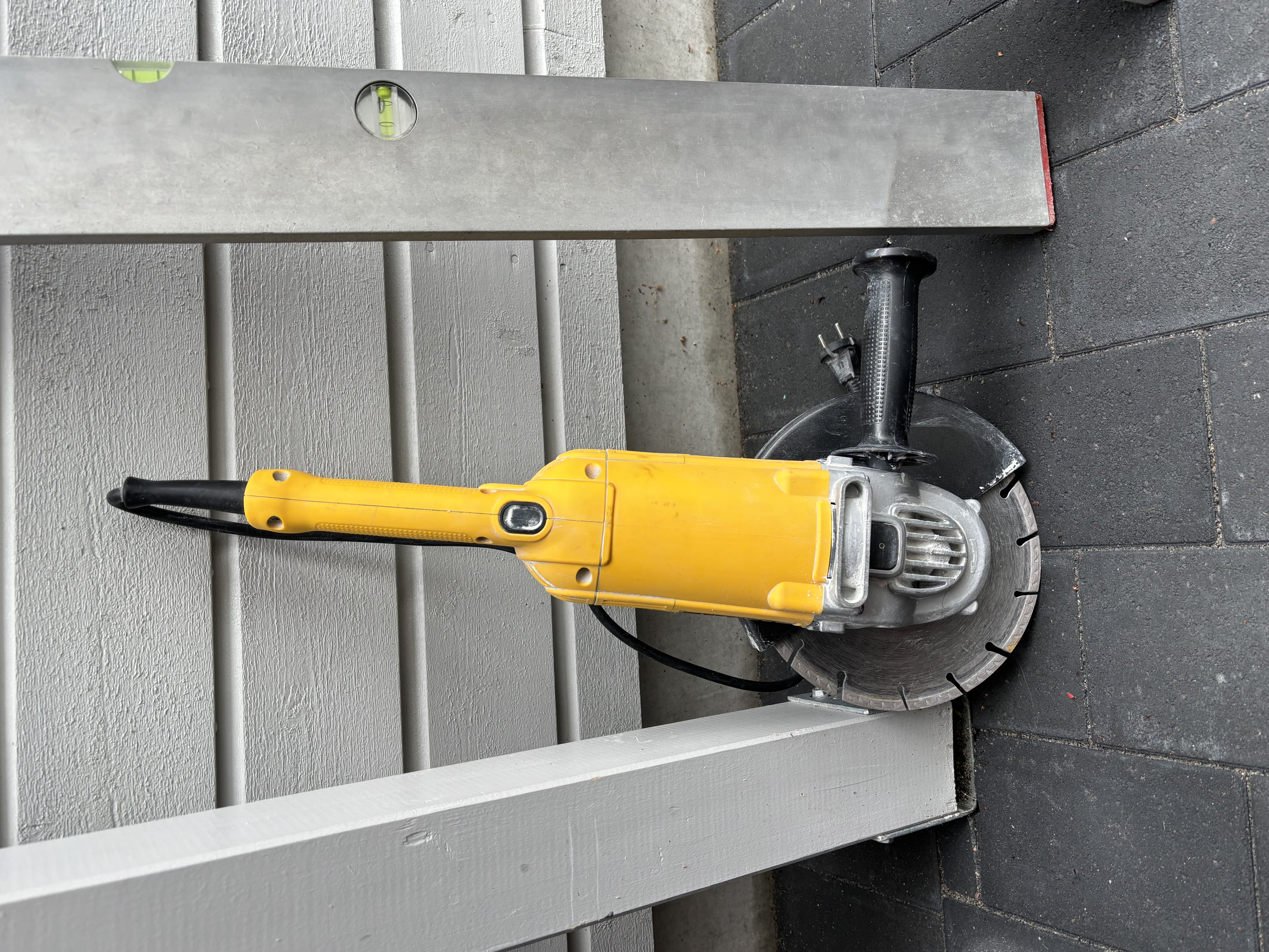 Vinkelkap dewalt 230mm 