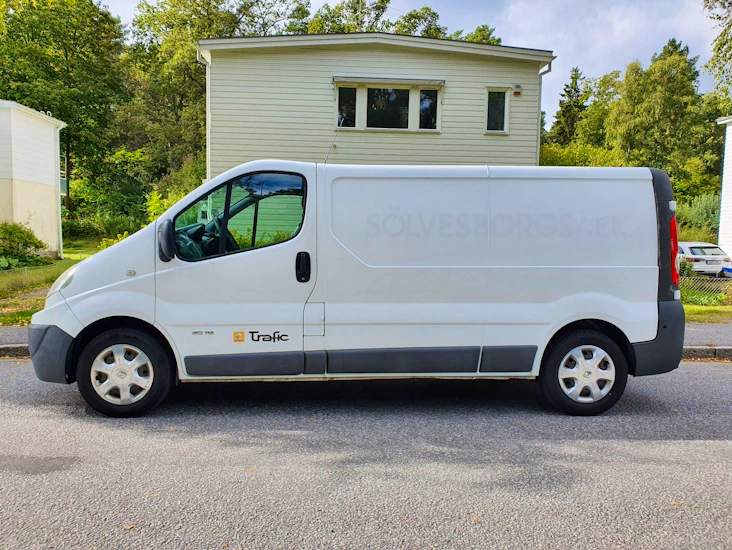 Flyttbil / skåpbil i liljeholmen, renault trafic