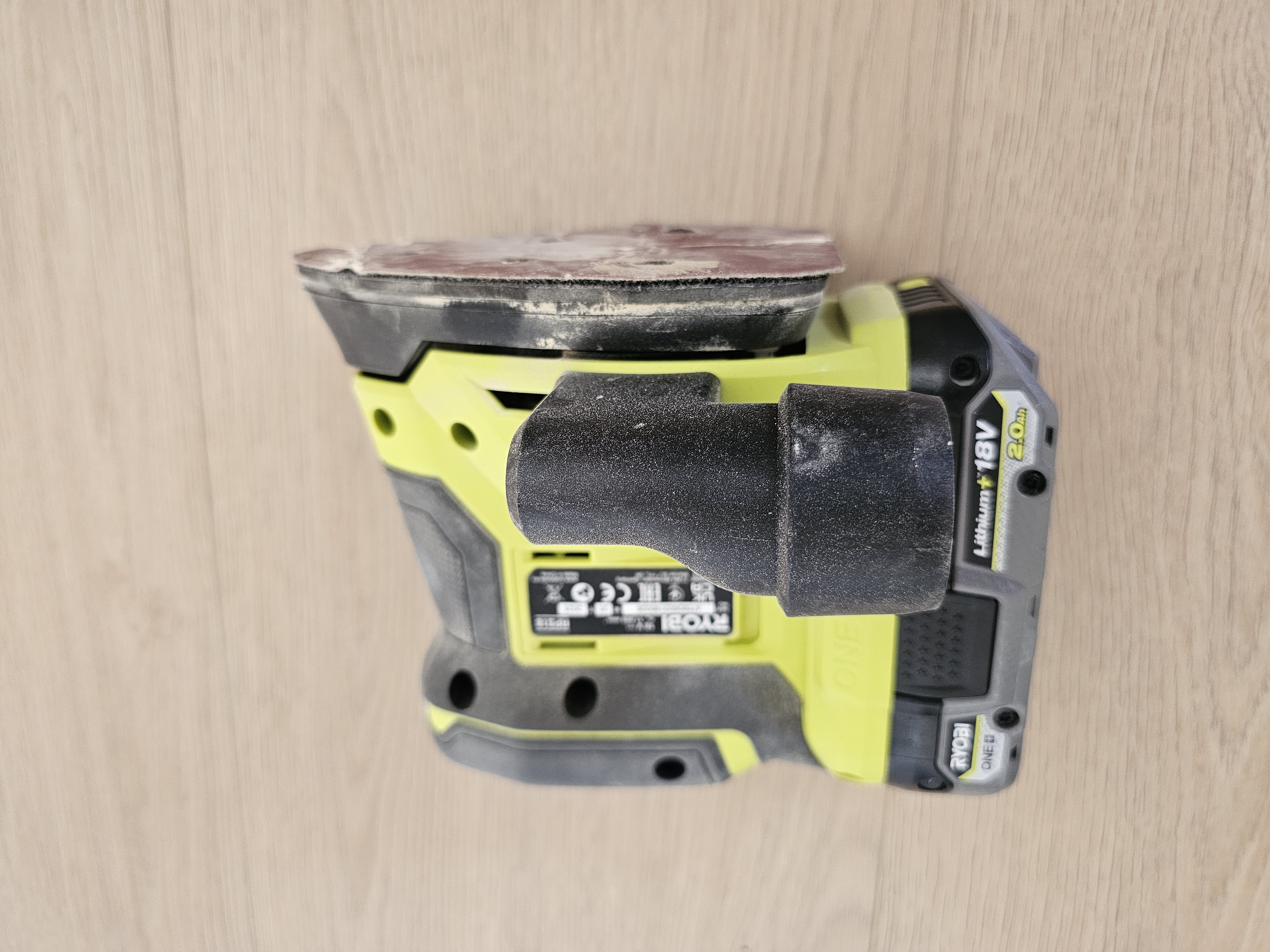 Ryobi sliper 18v (one+) – multisliper, batteri + lader