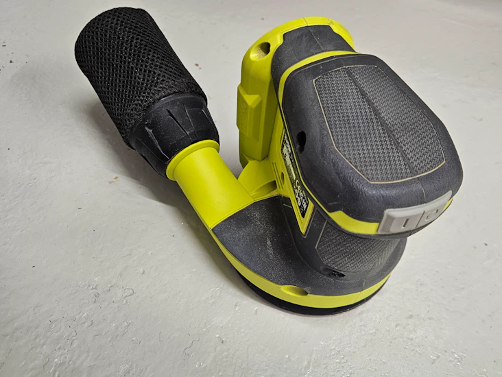 Ryobi elektrisk eksentersliper