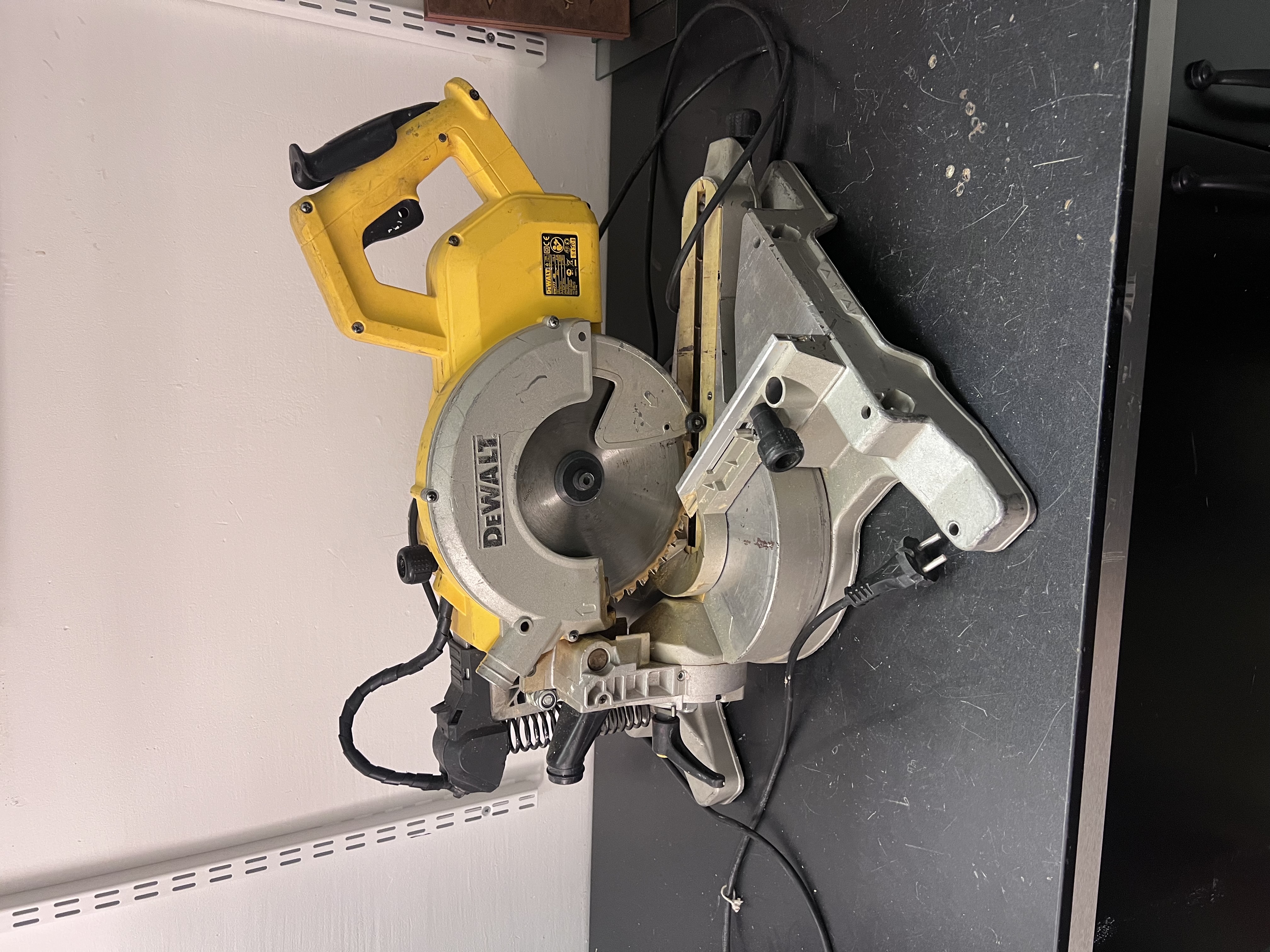 Dewalt sågmaskin