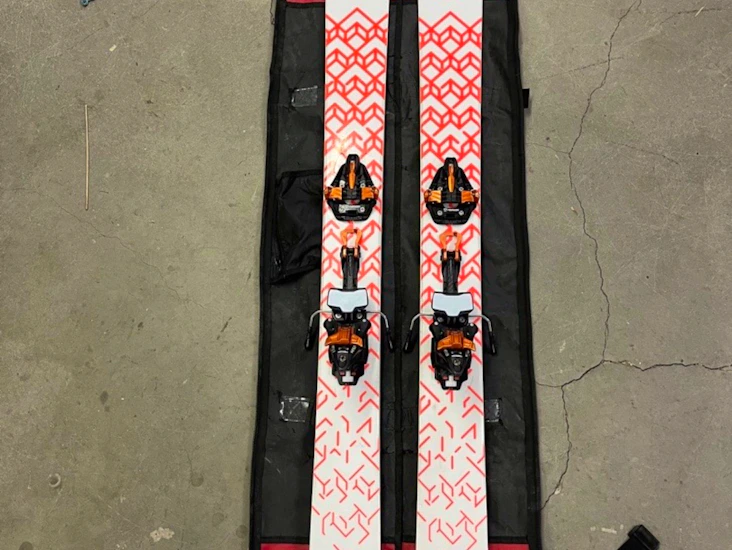 Toppturpakke; black crows atris birdie 160