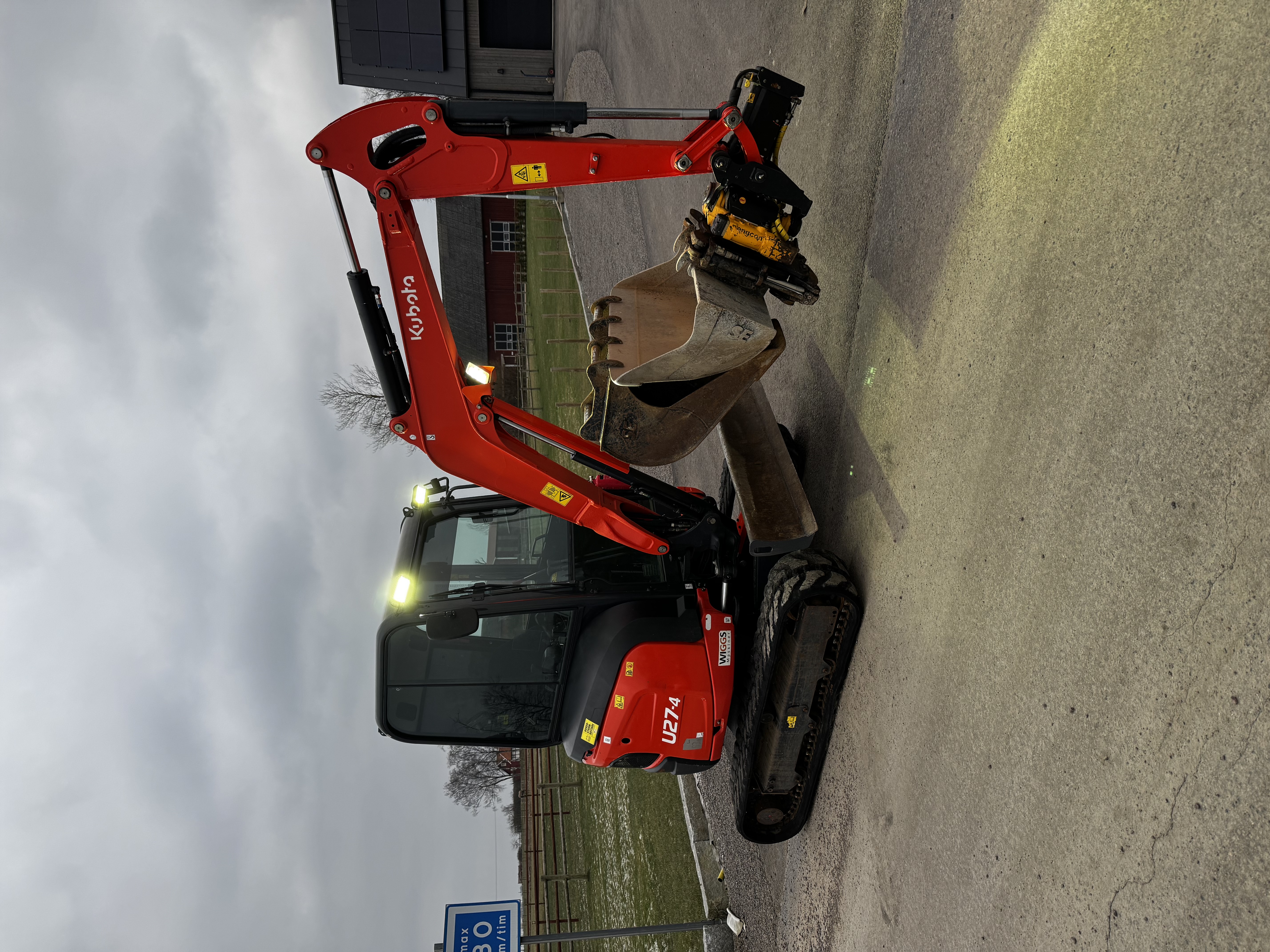 Grävmaskin 2,7 ton med rotor och grip 