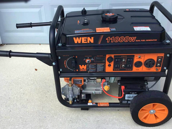 Wen dual fuel generator 11000w/8300w electric start
