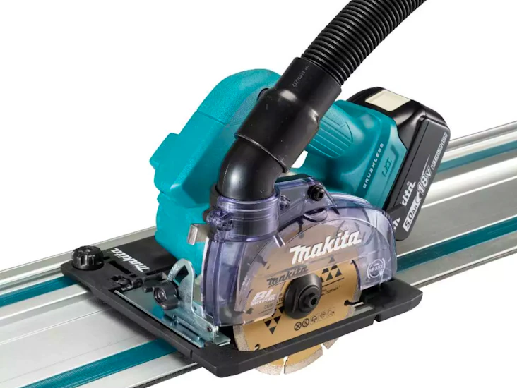 Skinnesag for flis, fasadeplater og lignende