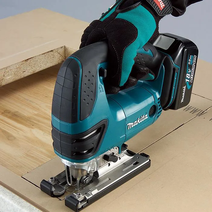 Makita stikksag