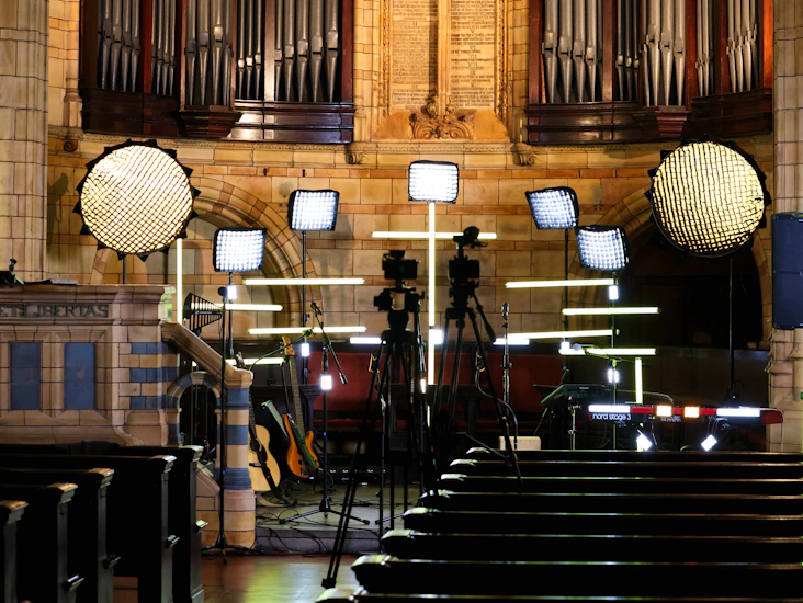 Tube light astera titan lighting + 8x astera art7 asterbox