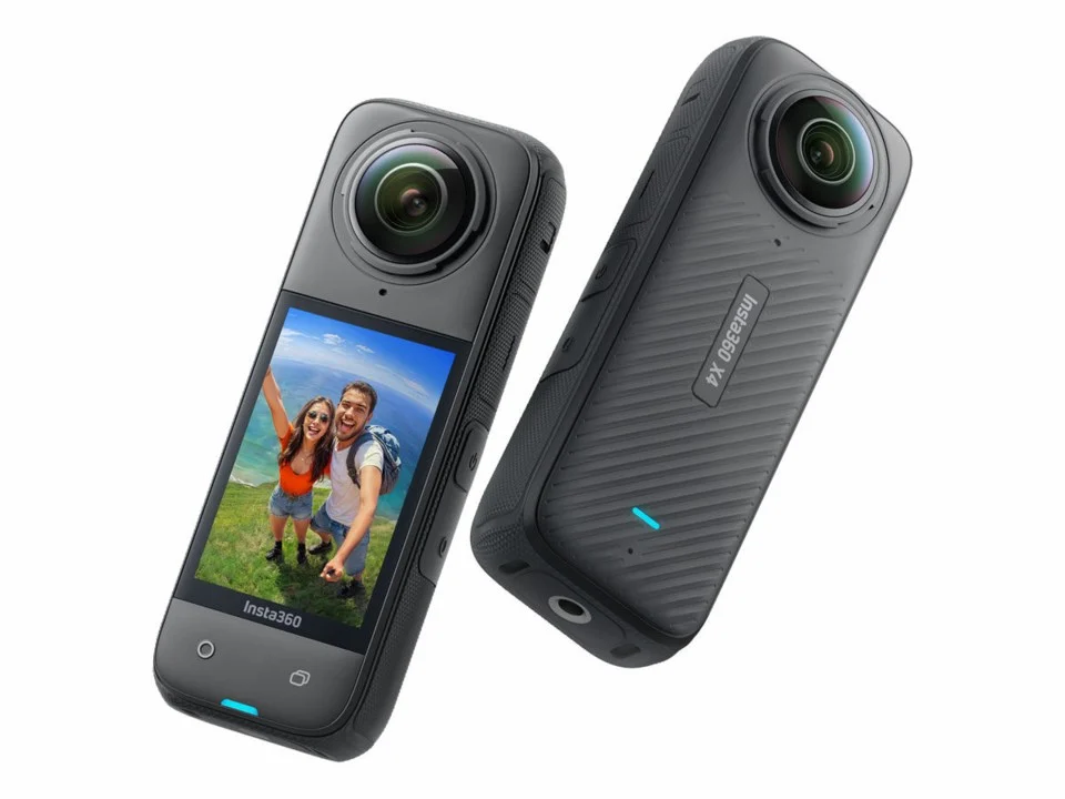 Insta360 x4