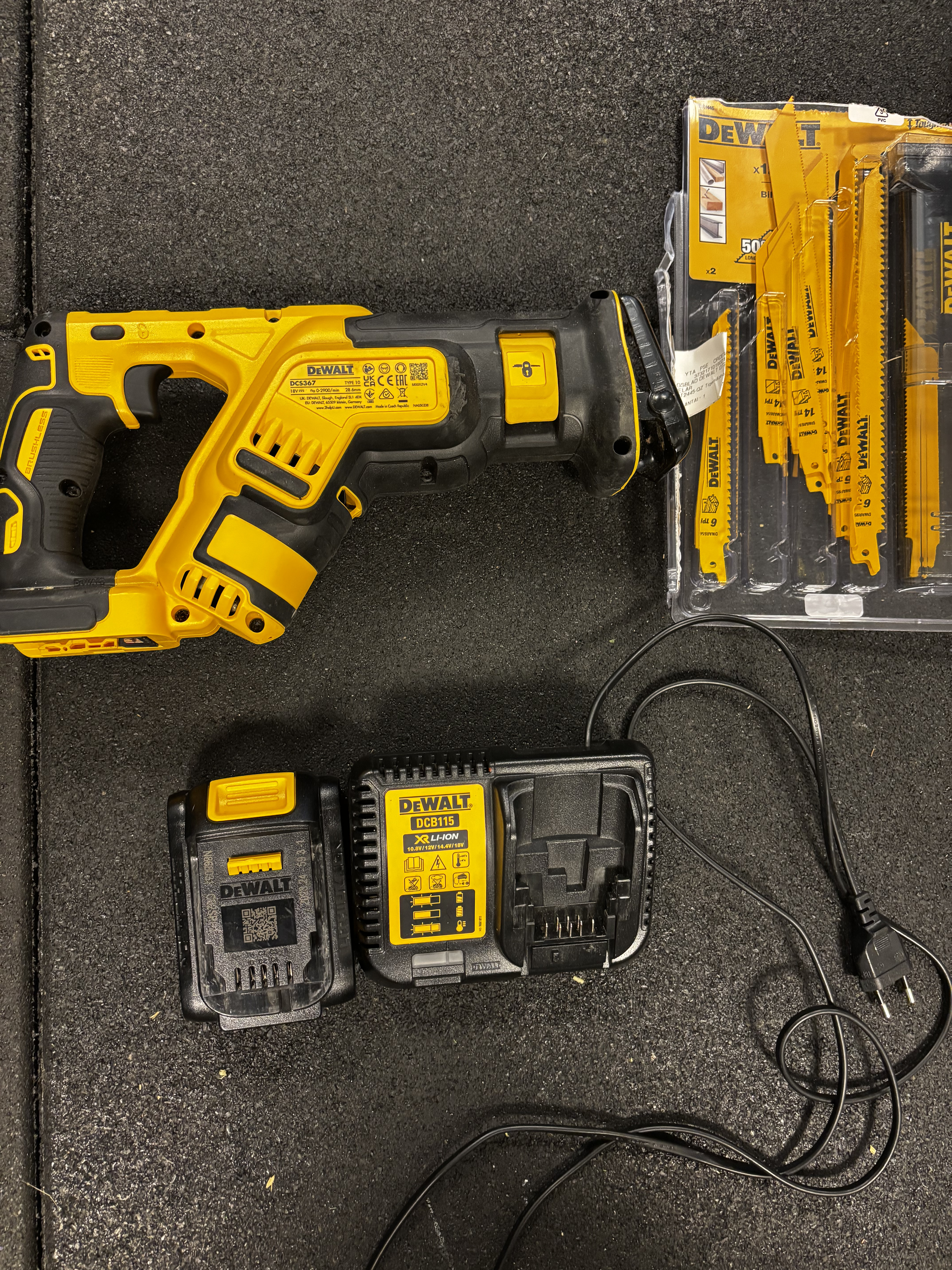 Dewalt dcs367 tigersåg